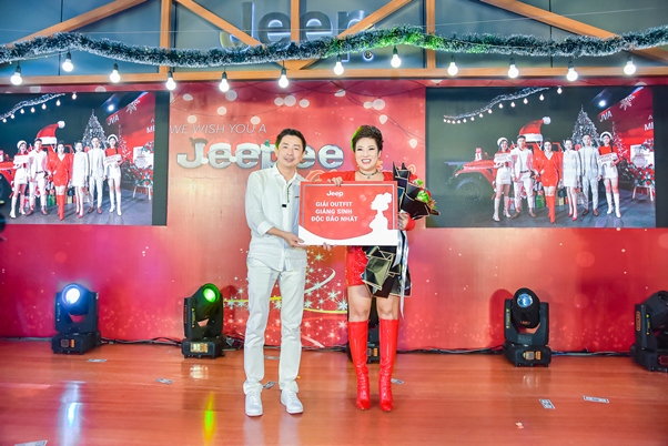 Gala Jeep 2021: Ca sĩ doanh nhân Thu Trang nhận cú đúp giải thưởng