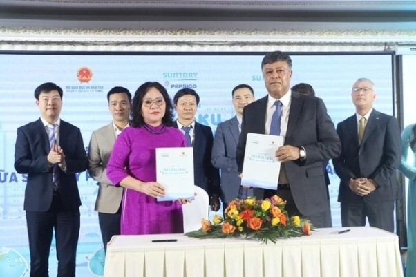 Nhiều dấu ấn hành trình 8 năm “Mizuiku – Em yêu nước sạch” tại Việt Nam