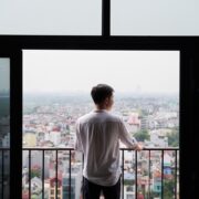 Ẩn sau câu nói “Cha mẹ vẫn khỏe…” là tình yêu thương và sự hy sinh