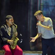 Nghệ sĩ saxophone Trần Mạnh Tuấn sẽ mê hoặc khán giả ngày trở lại