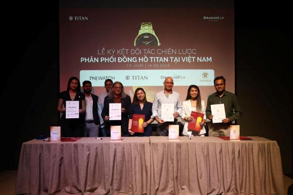 Titan đặt mục tiêu mở 10 cửa hàng tại Việt Nam đến năm 2025