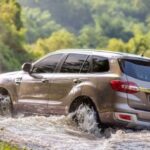 Kinh nghiệm lái xe khi đi qua sông suối