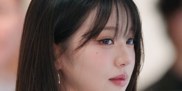 Nhan sắc mê hoặc, làn da đẹp không tì vết của công chúa Kpop
