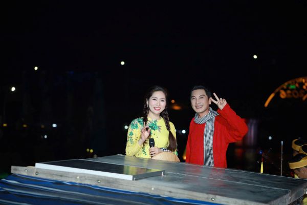 NSƯT Như Huỳnh kể cảm xúc khi hát ca cảnh Phiên Chợ Sông ở Cần Thơ